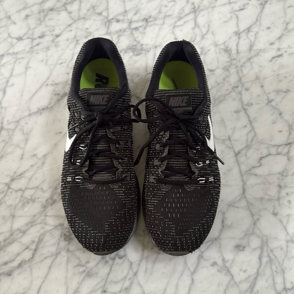 Nike Air Zoom Structure 19 Black Flymesh Lace-Up Running Shoes Men’s Size 12